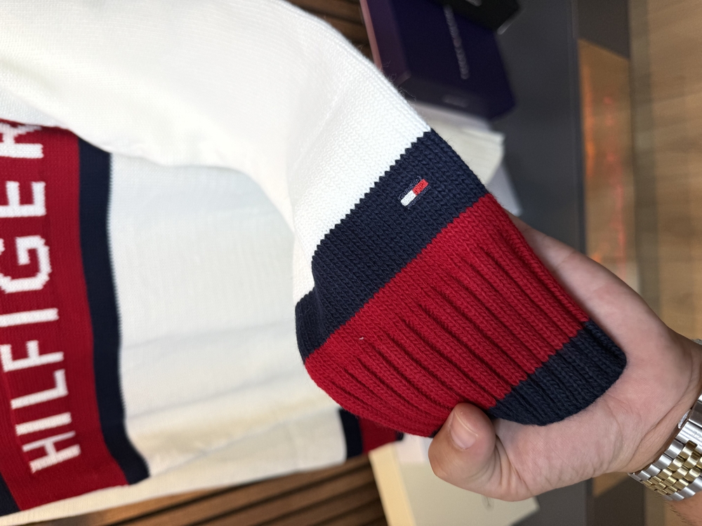 Tommy Hılfiger Sweat