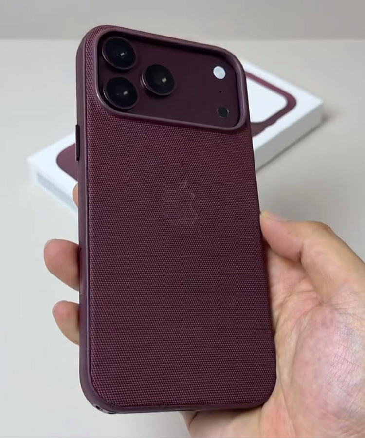 İphone Tech Woven Kılıf Burganya