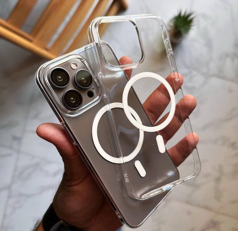 İphone Slim MagSafe Cam Kılıf Şeffaf