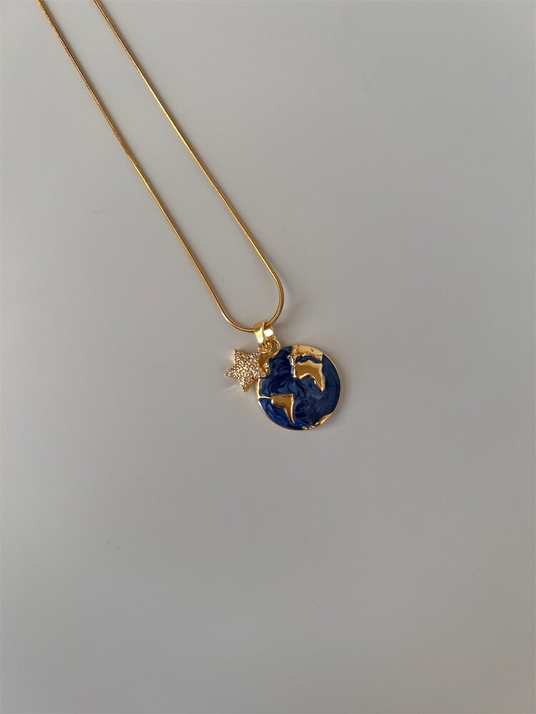 Gold Dünya Kolye