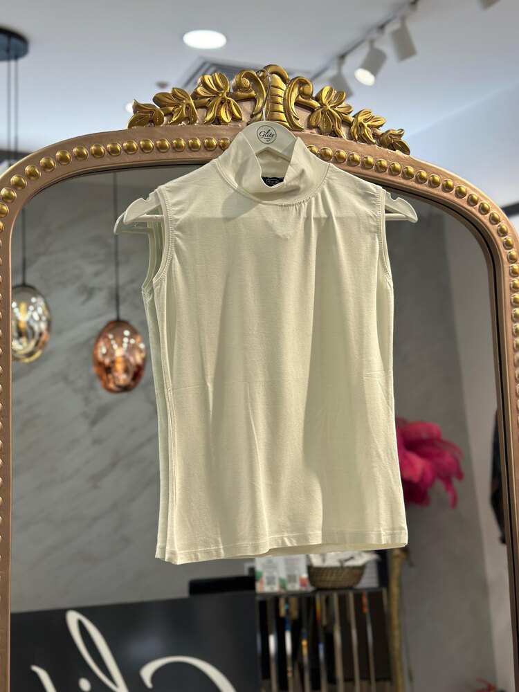 Balıkçı yaka kolsuz body