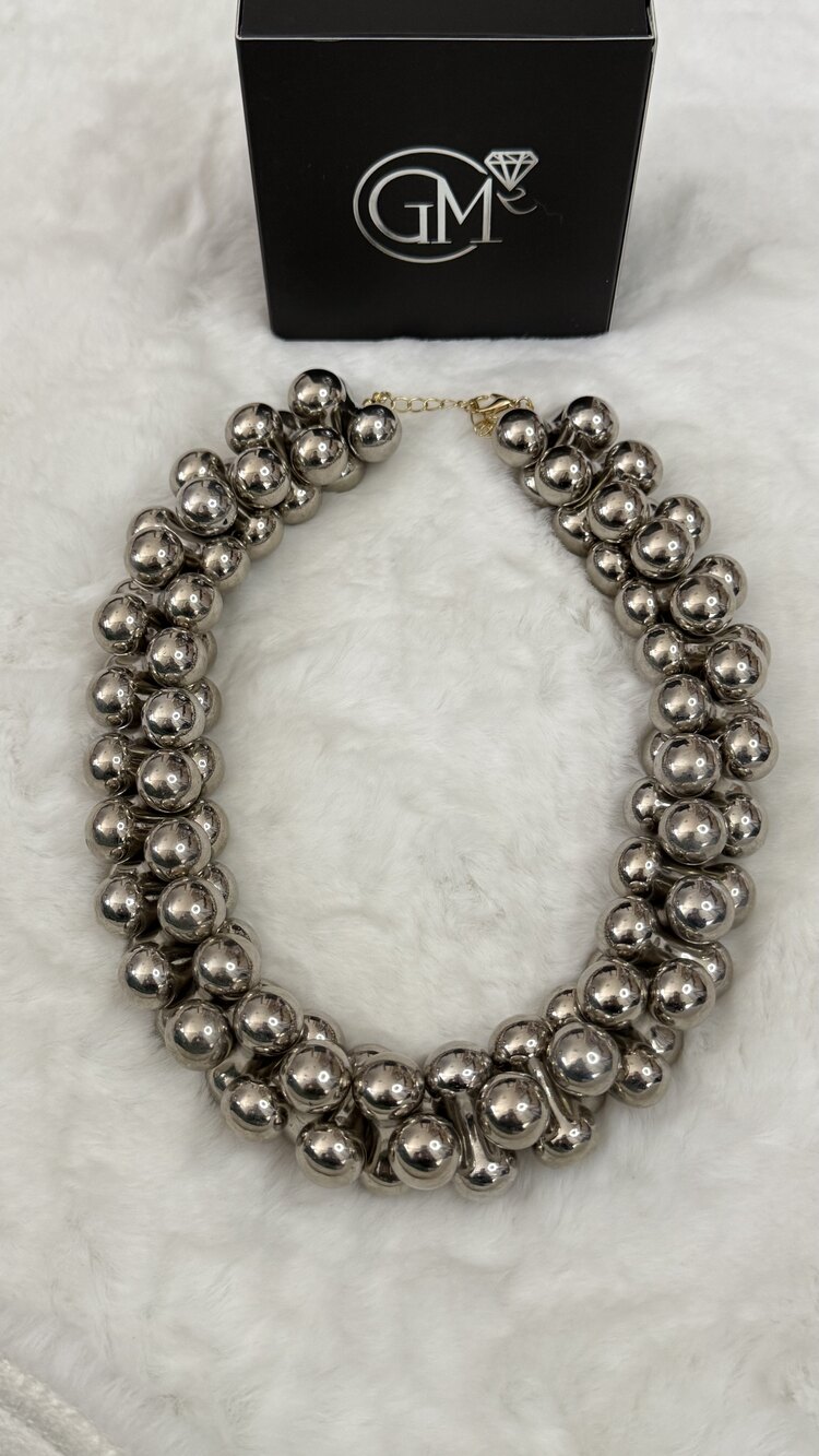 Işıltılı metal top zincir detaylı özel tasarım kolye