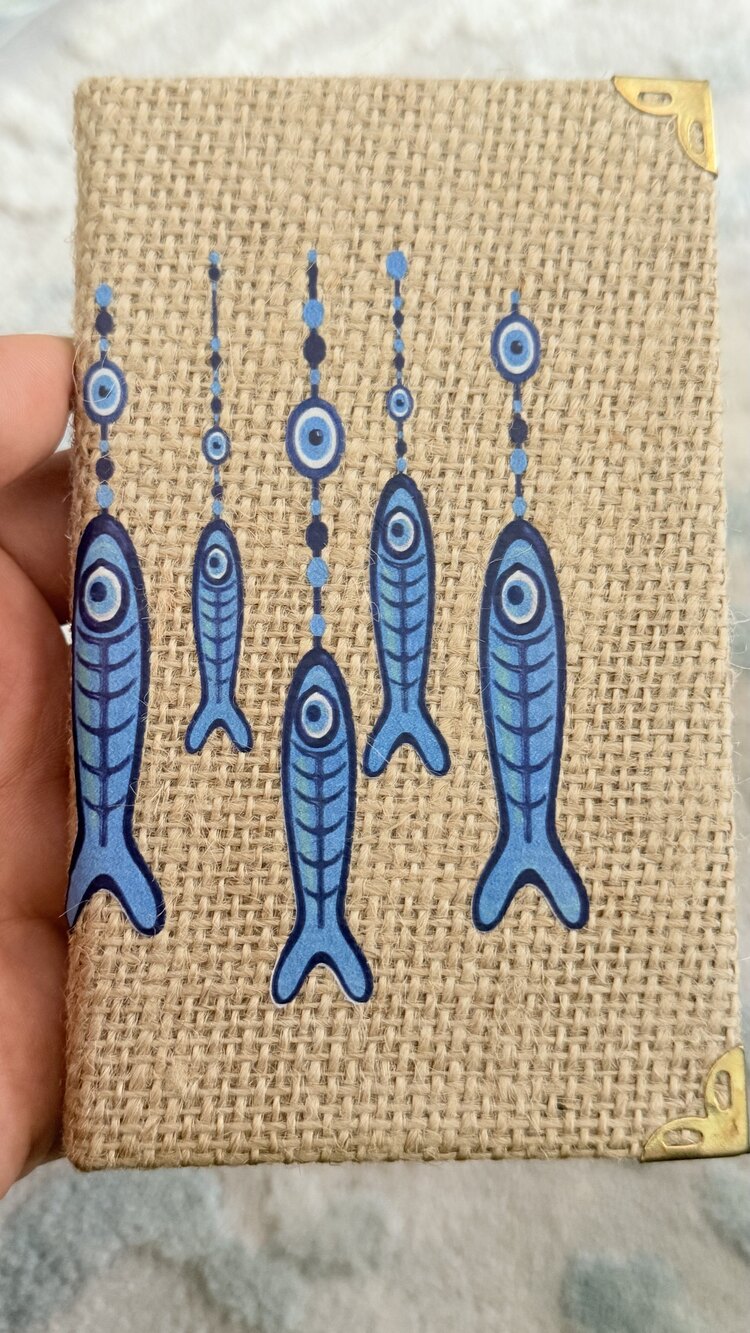 Nazar ve balık detaylı defter