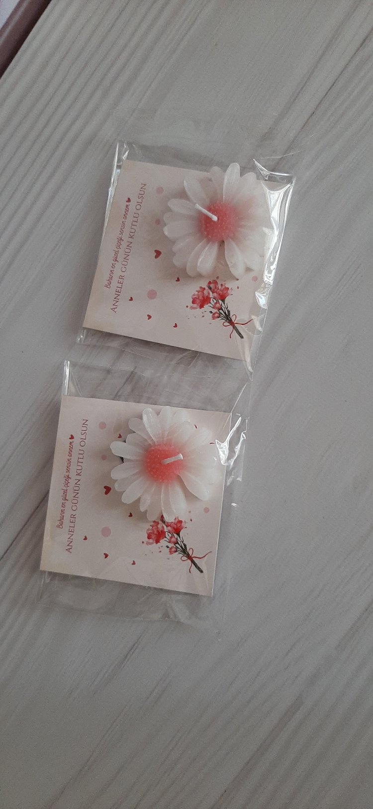 KD358- Anneler Günü Papatya Mum