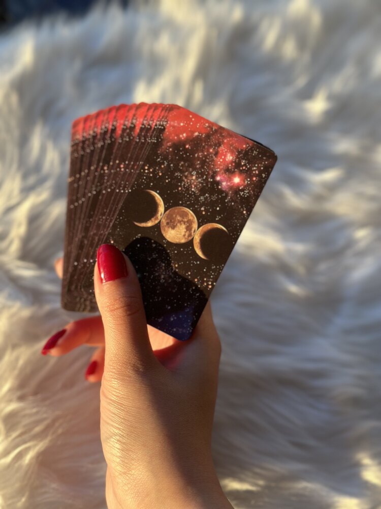 Witches tarot destesi (metal kutulu)