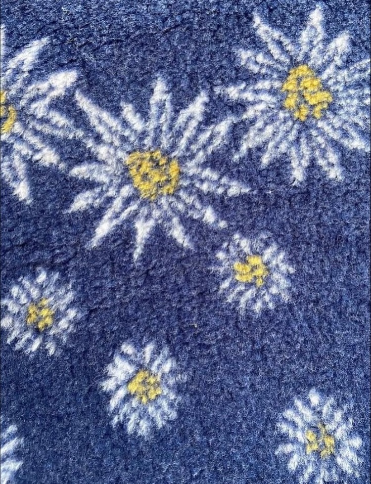 KEÇE PELUŞ