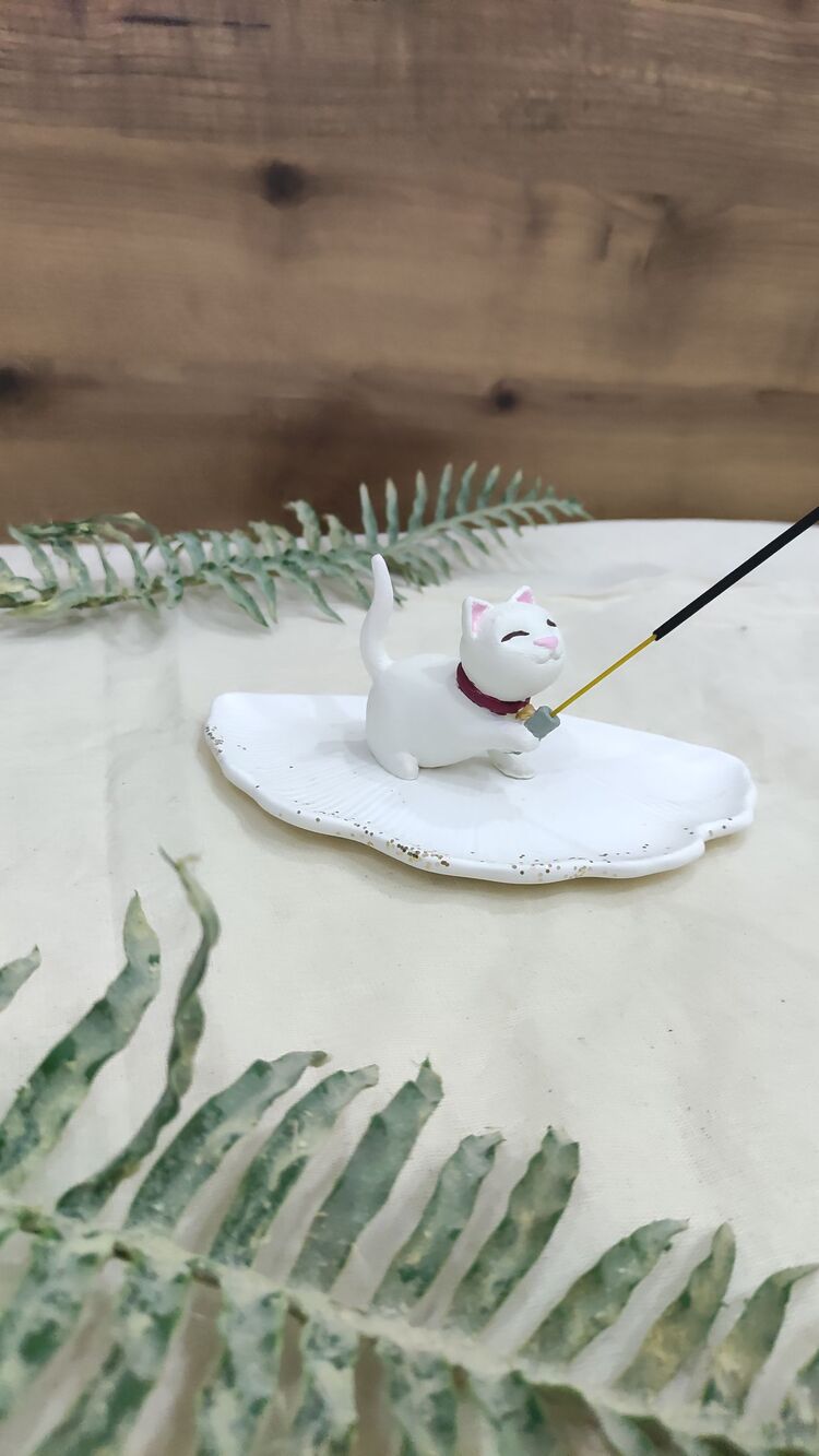 Kedi tütsülük 