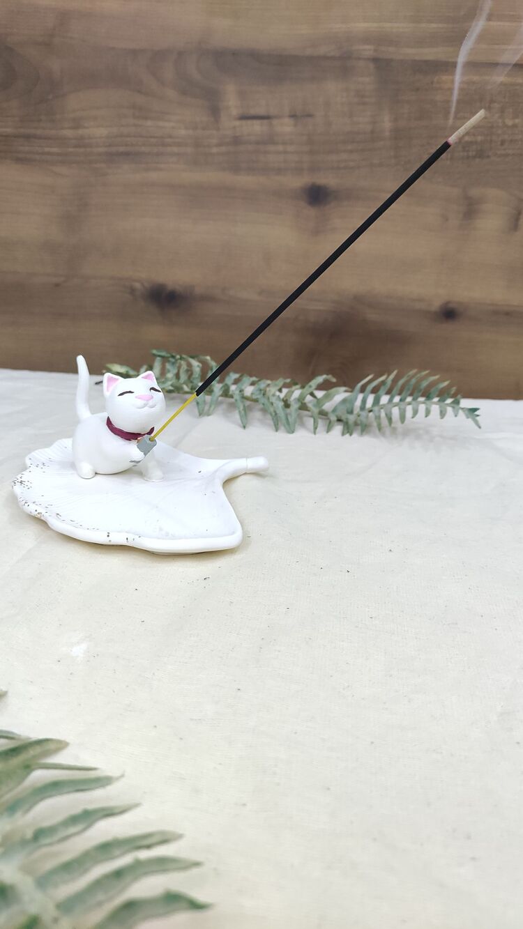 Kedi tütsülük 