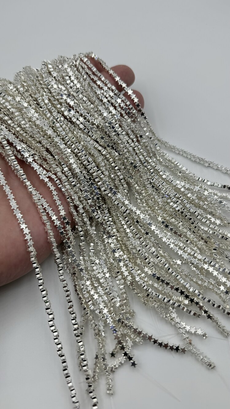 Yıldız Hematit 4MM Gümüş