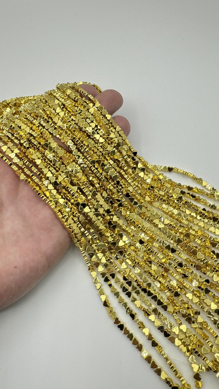 Yandan Delik Kalp Hematit 4MM