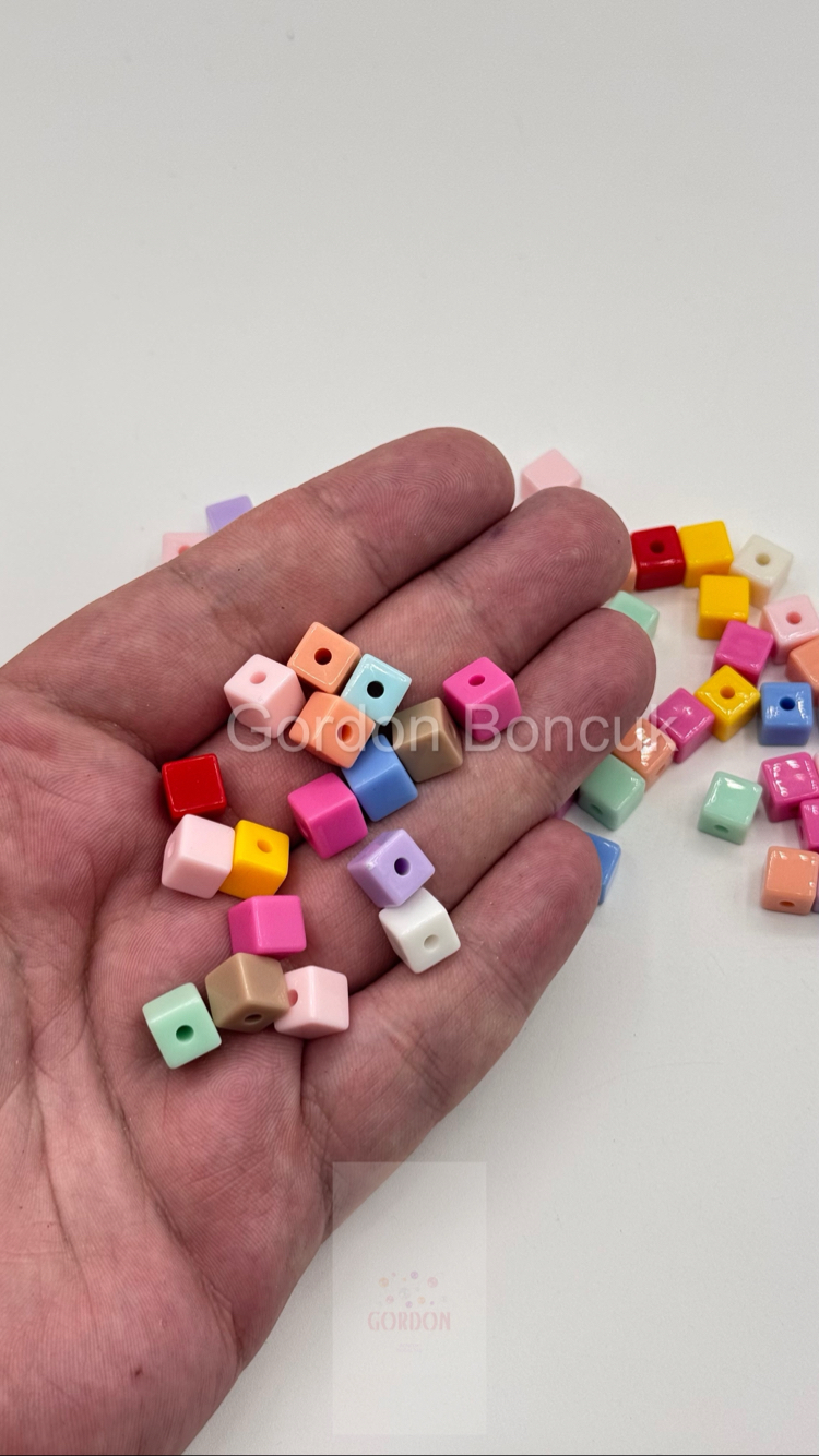 Küp Model Akrilik Boncuk Mix 100Gram 200Adet
