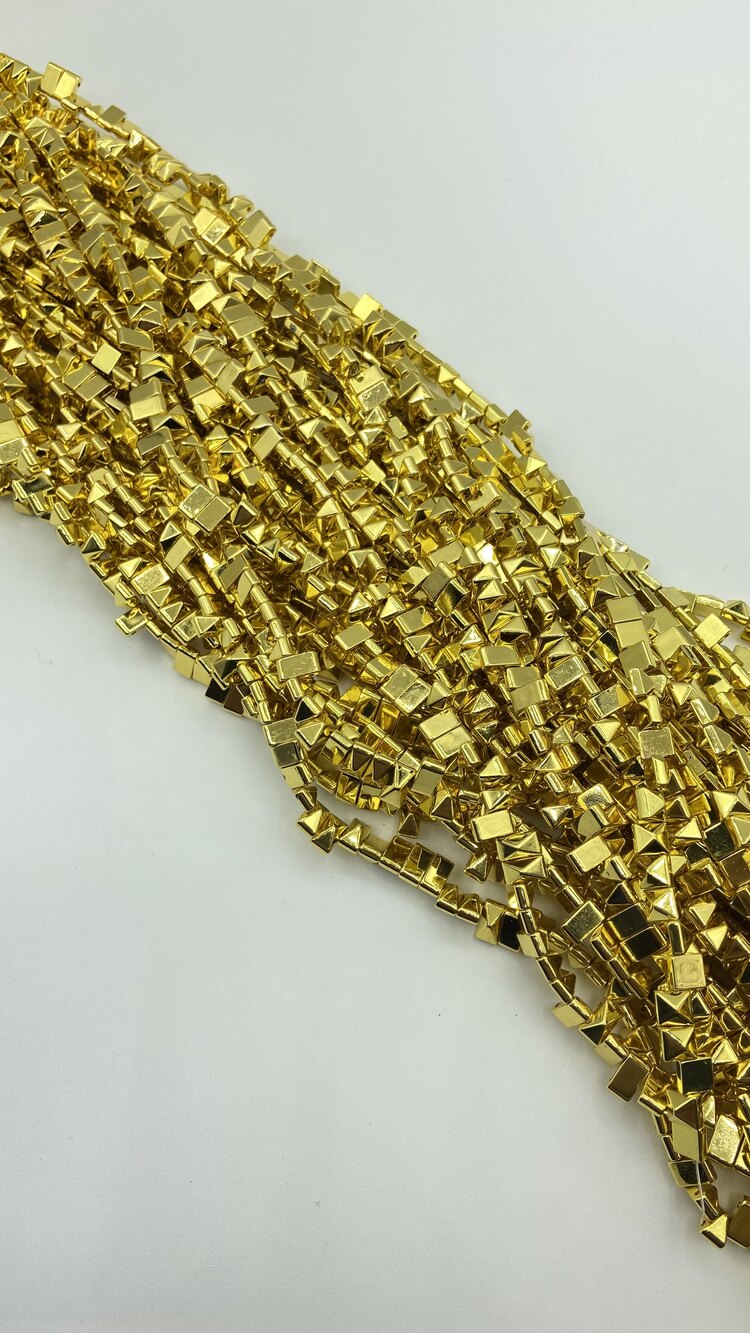 Çift Delik Gold Hematit 
