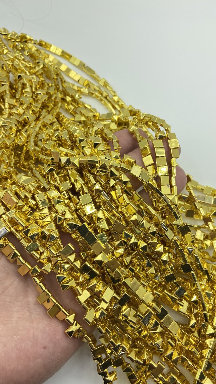 Çift Delik Gold Hematit 