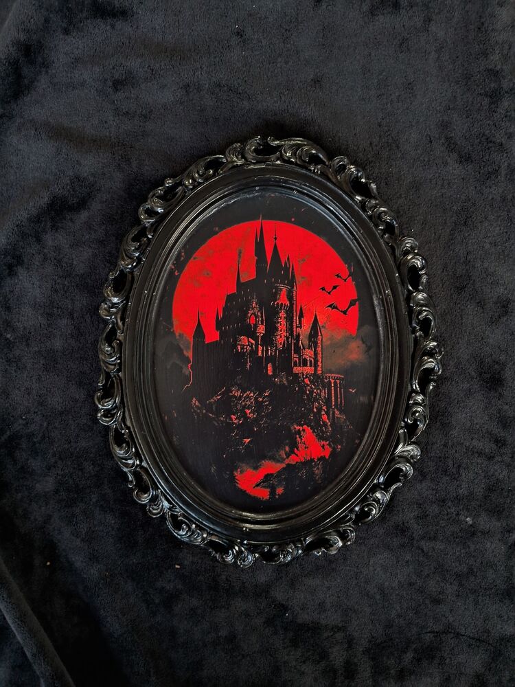 Vampir Şato Çerçeve