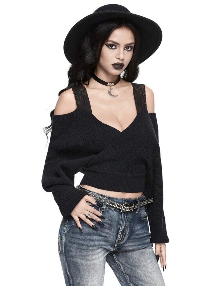 Grunge Lacy Omuz Detaylı Crop Kazak - Siyah