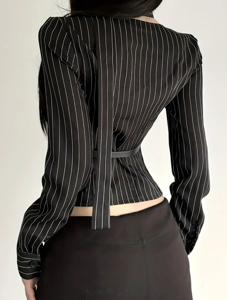 Gotik Punk Uzun Kollu Seksi Vintage Çizgili Dantel Detaylı ve Beli Sıkılaştırıcı Siren Bluz 