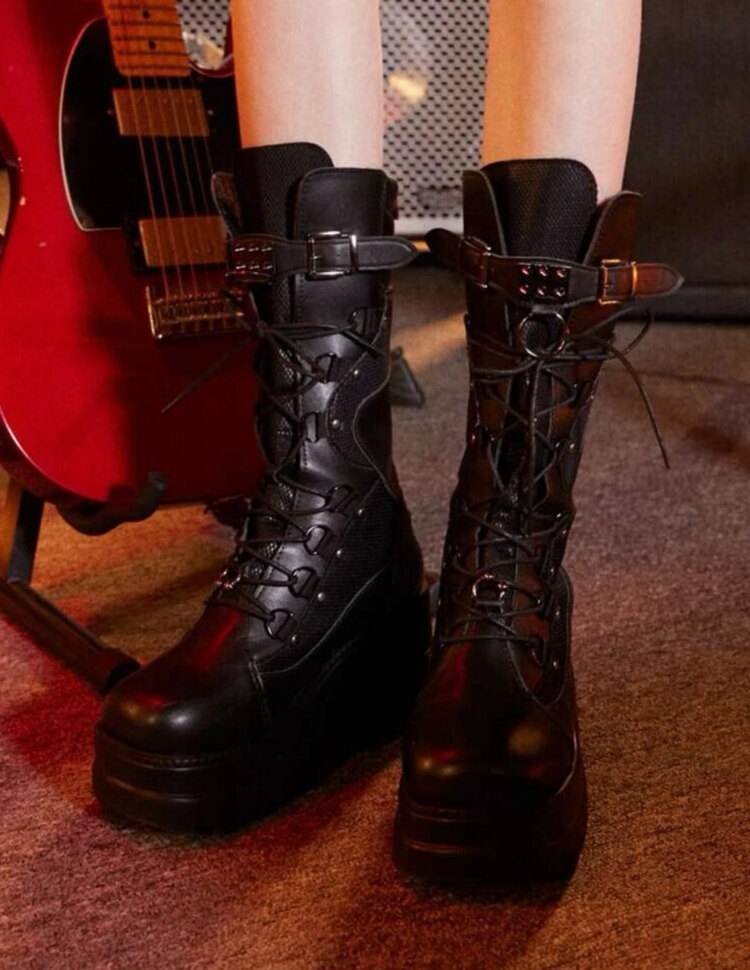 Grunge Punk Buckle Solid Lace-Up Siyah Bot