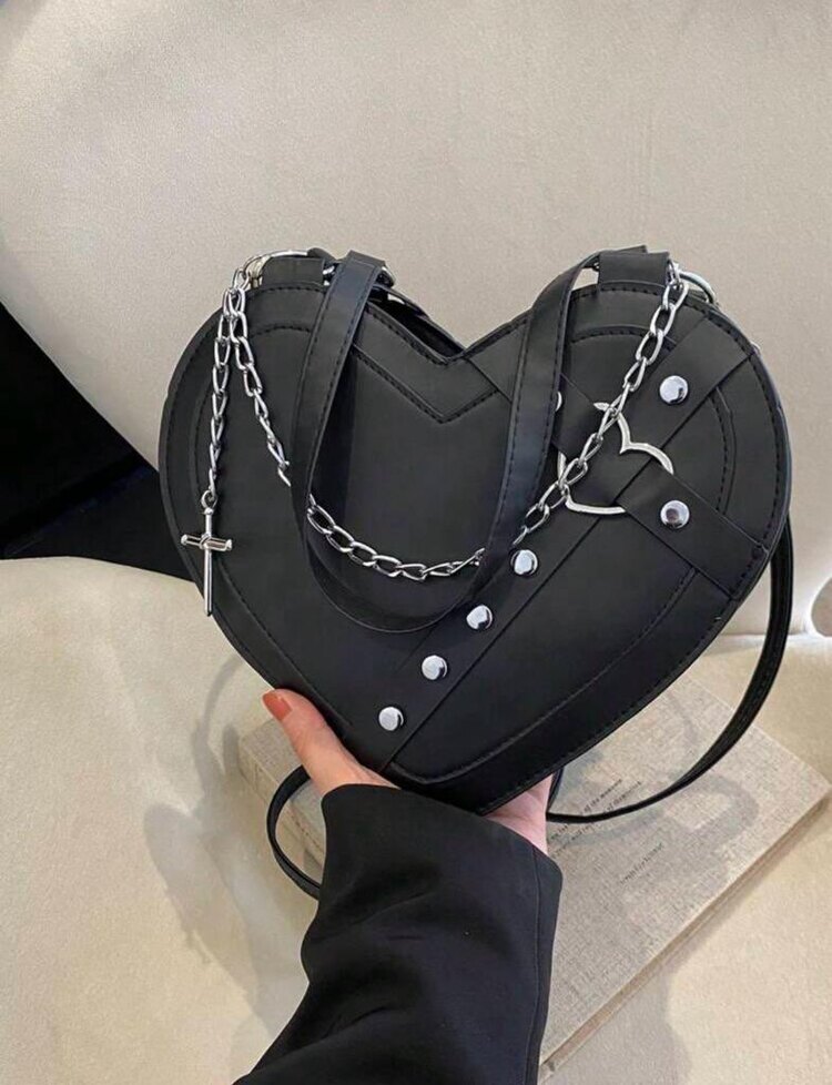 Punk Gothic Haç Detaylı Zincirli Kalp Çanta