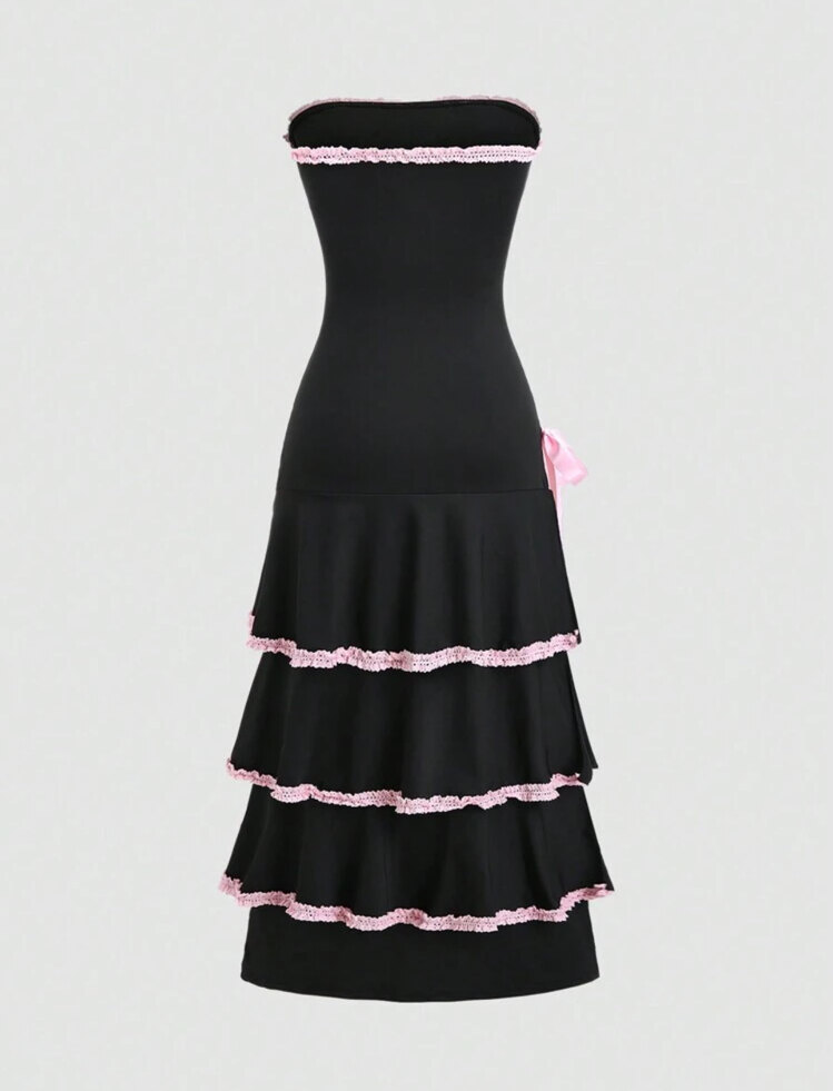 Siyah Pembe Fiyonk Detaylı  Strapless Katlı Elbise