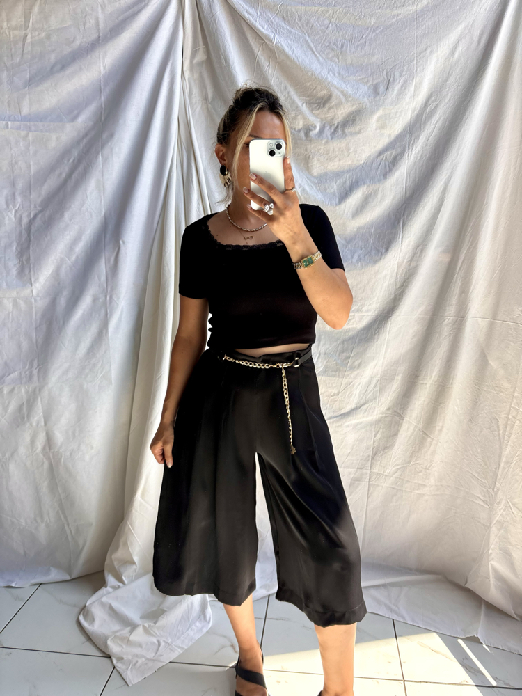 Dantelli kare yaka pamuklu kısa kol basic body