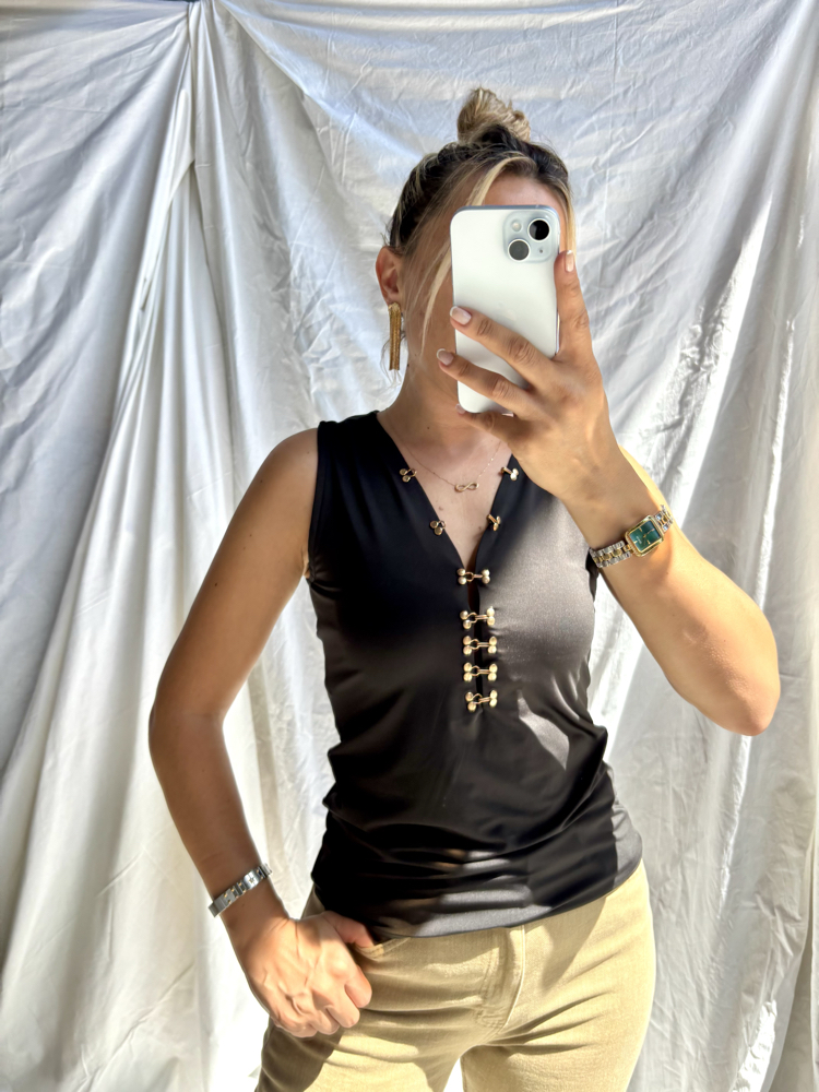 Kopçalı siyah bodysuit