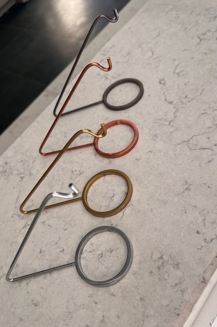 10 adet Loop Gözlük Sunum Standı 