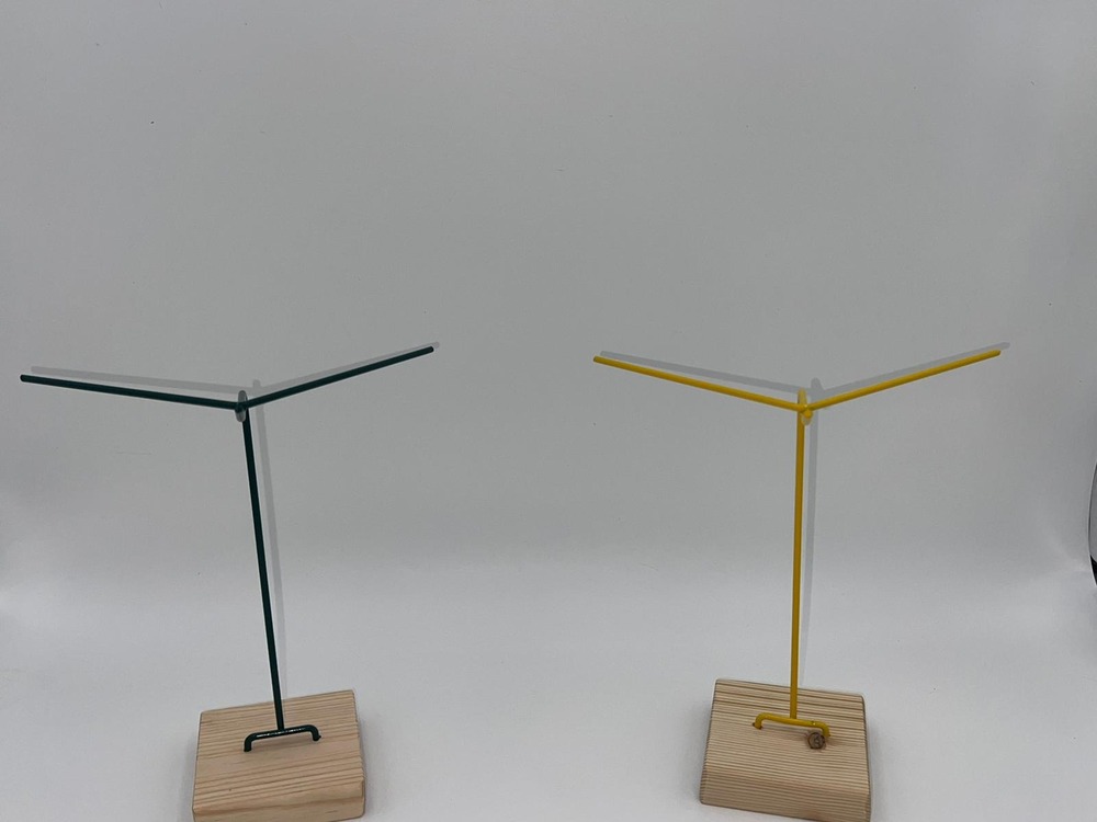 Aero Gözlük Standı