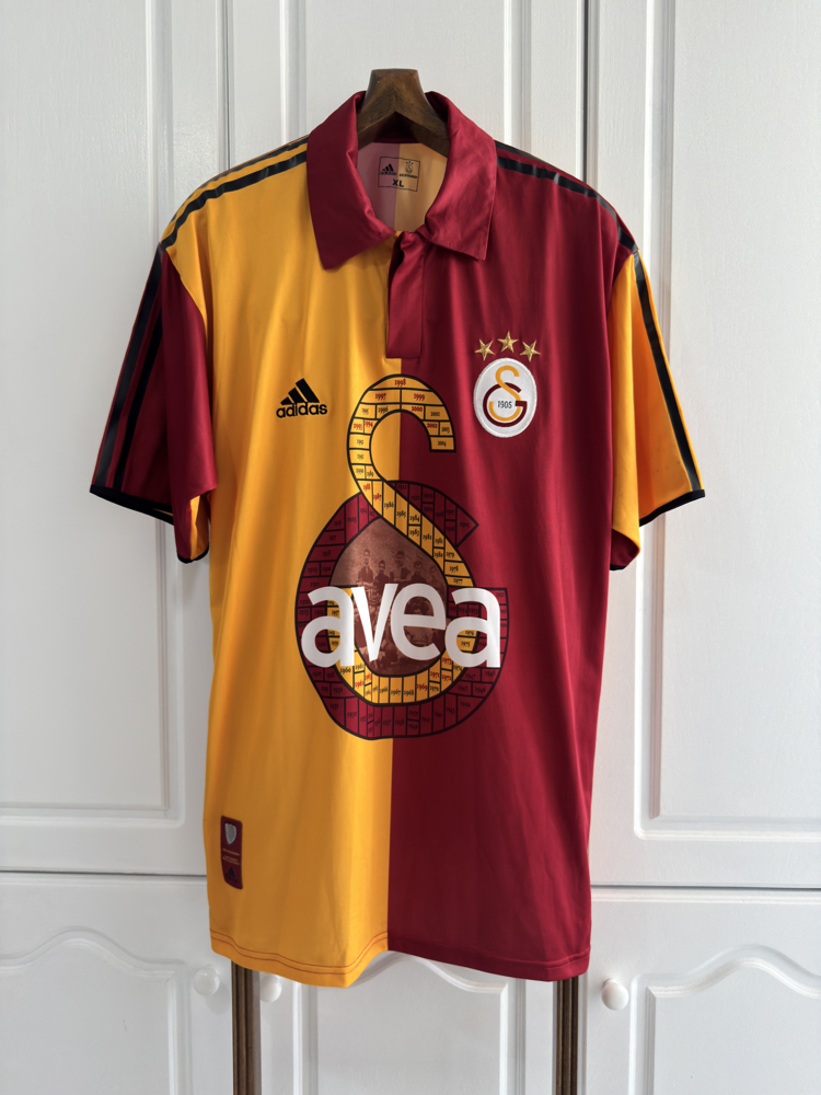 Galatasaray 2004-2005 100. Yıl Forma