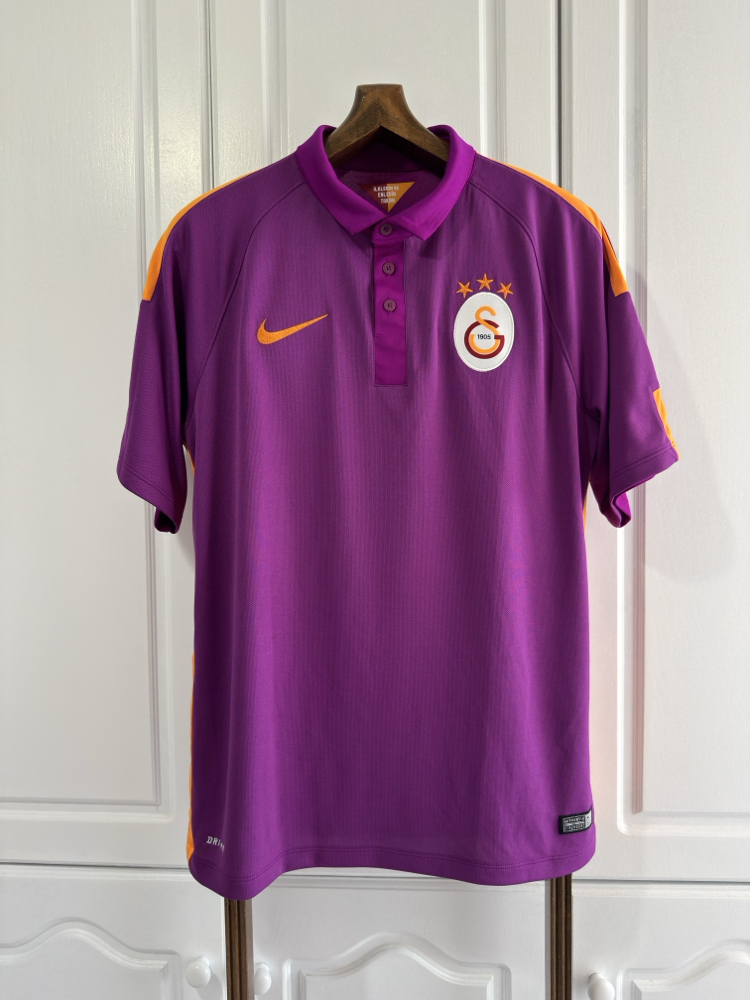 Galatasaray 2014-2015 Nike Forma