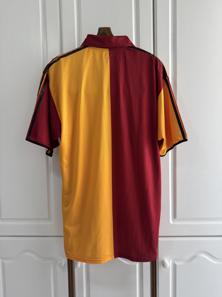 Galatasaray 2004-2005 100. Yıl Forma