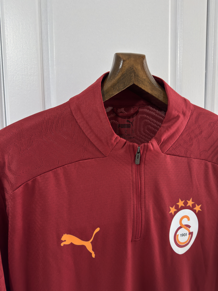 Galatasaray Antrenman Üst