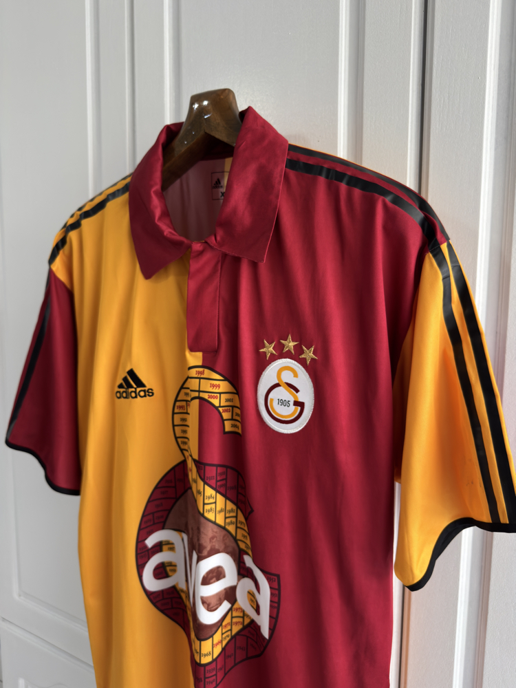 Galatasaray 2004-2005 100. Yıl Forma