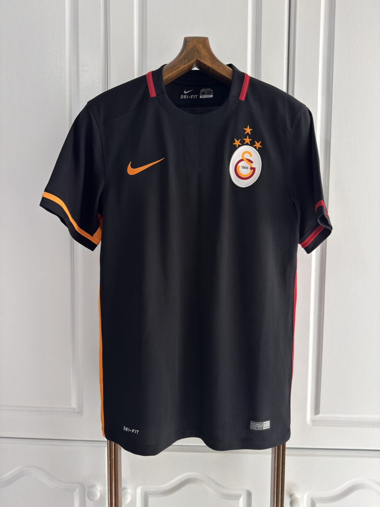 Galatasaray 2015-2016 Nike Forma