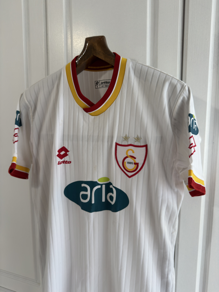 Galatasaray 2001-2002 Lotto Forma 