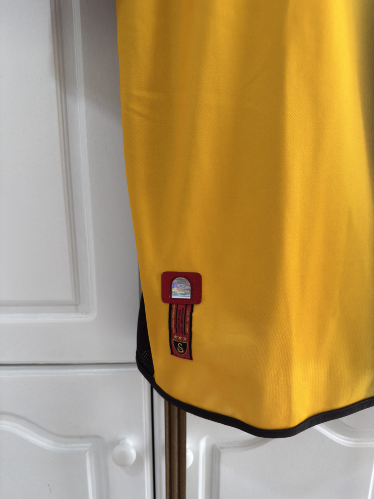 Galatasaray 2003-2004 Umbro Forma 