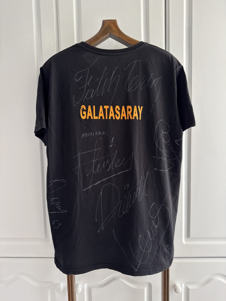 Galatasaray Islak İmzalı Şampiyonluk Tişörtü 