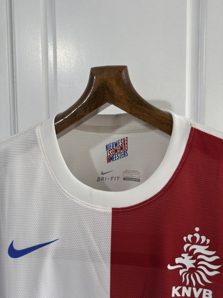 Hollanda 2013-2014 Nike Etiketli Forma