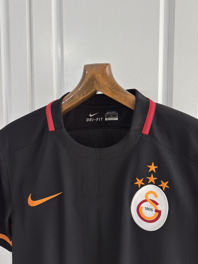 Galatasaray 2015-2016 Nike Forma