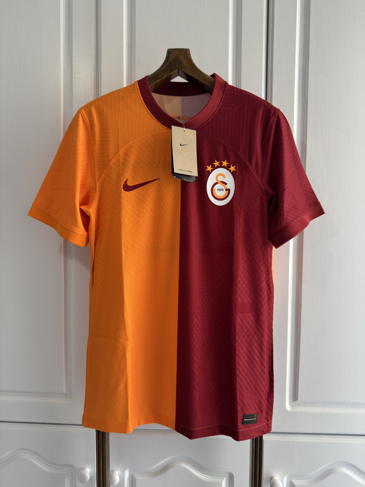 Galatasaray 2023-2024 Profesyonel Forma