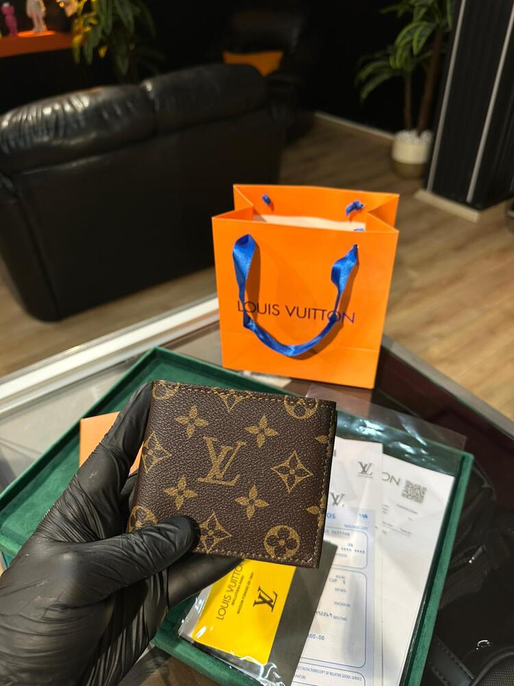 Louis Vuitton Cüzdan