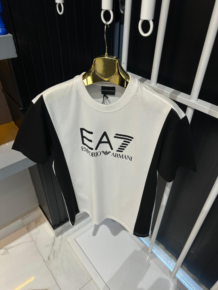 EA7 Beyaz Tişört