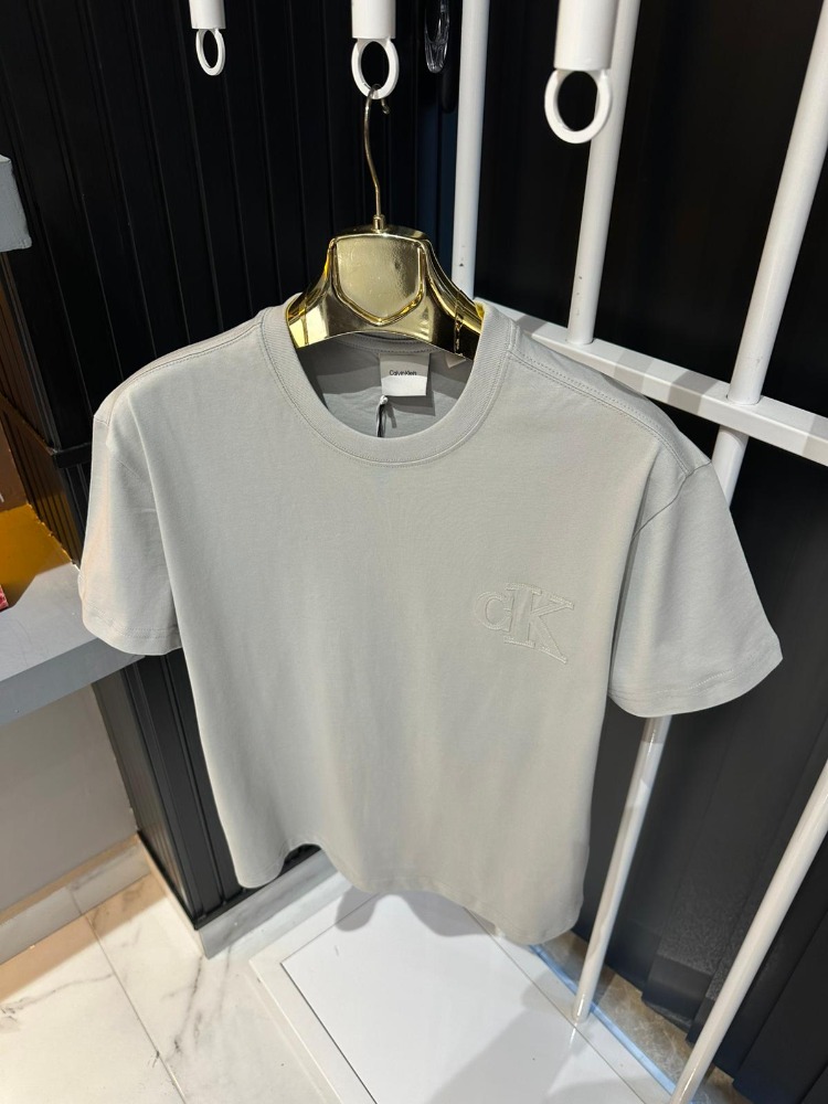 Calvin Klein Gri Tişört
