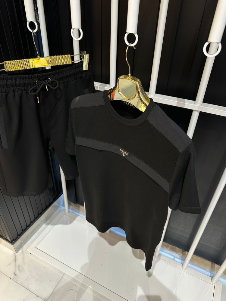 Prada Siyah Şortlu Takım