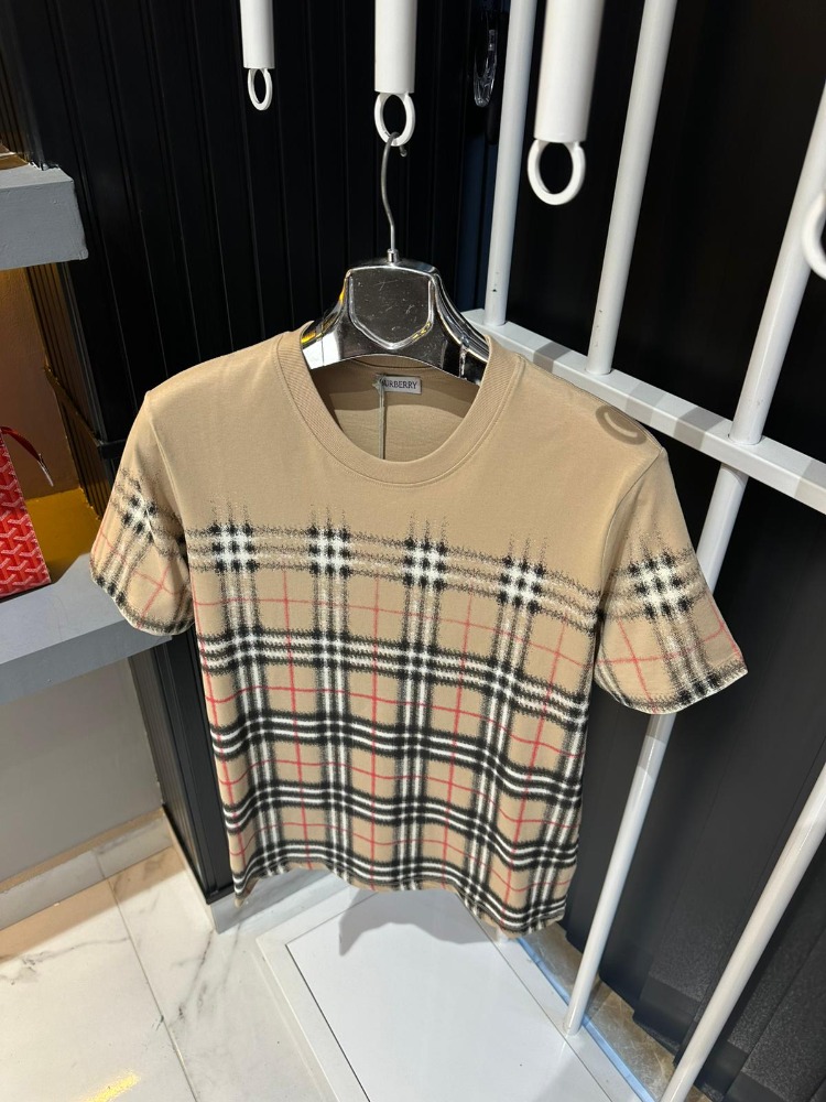 Burberry Bej Tişört