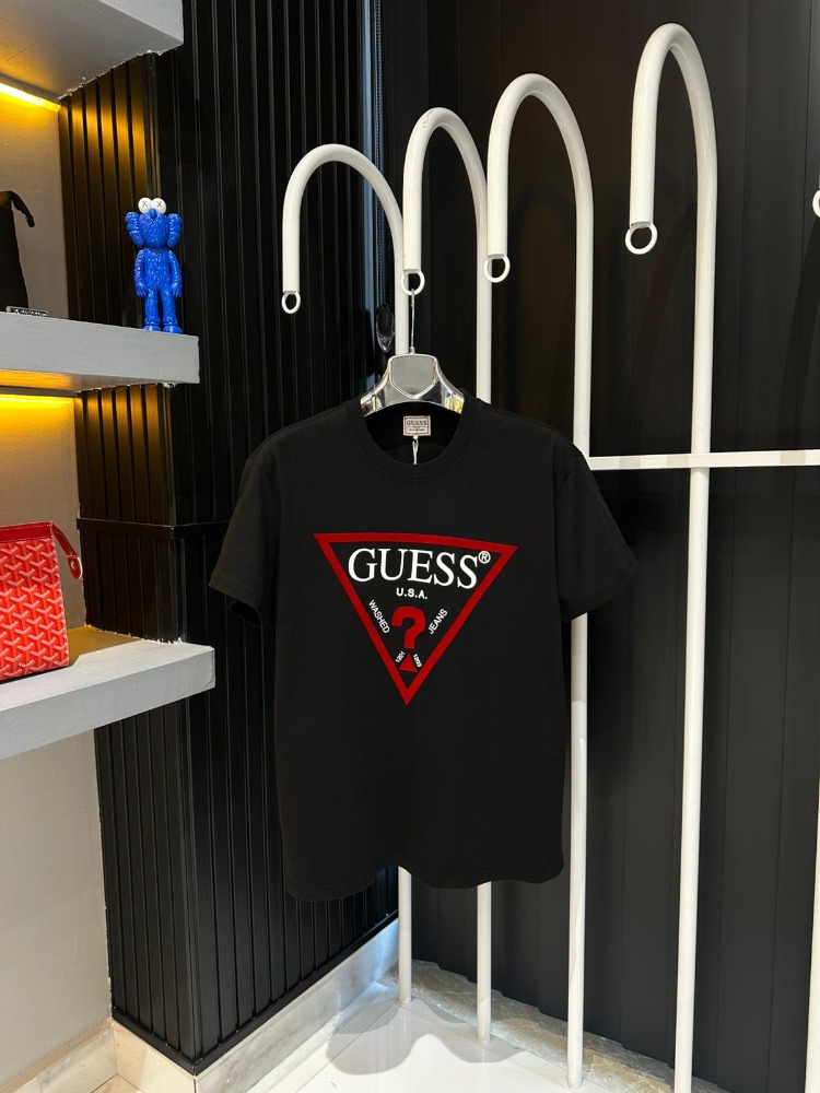 GUESS Siyah Tişört