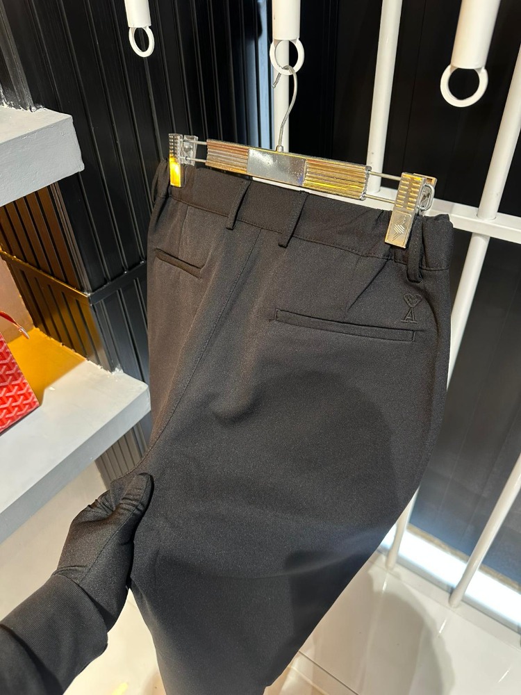 AMİ Siyah Baggy Jogger