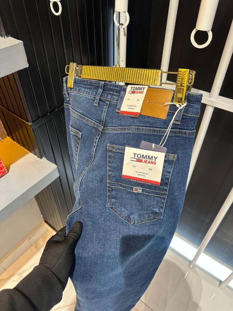 Tommy Hilfiger Mavi Slim Fit Jeans