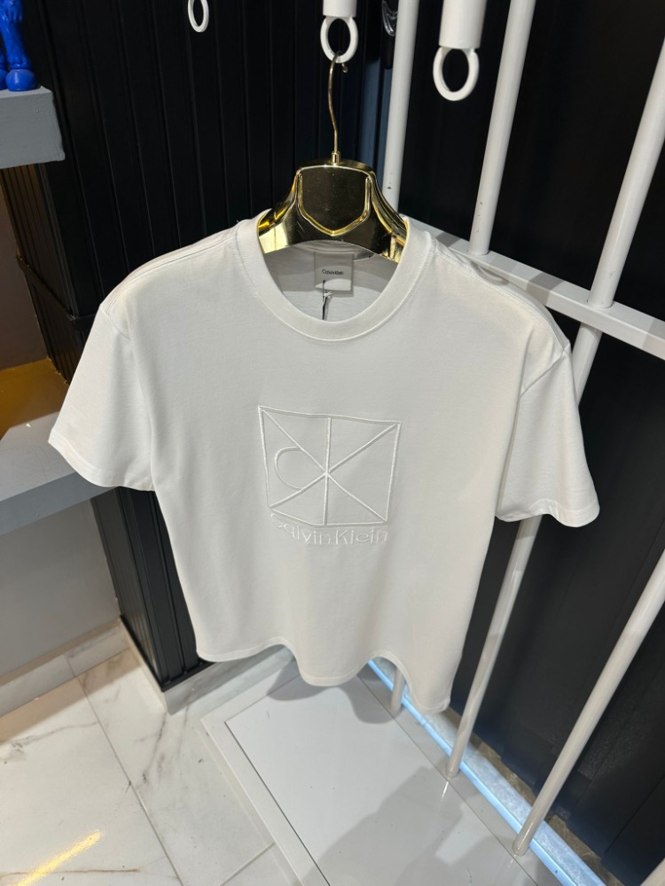 Calvin Klein Beyaz Tişört