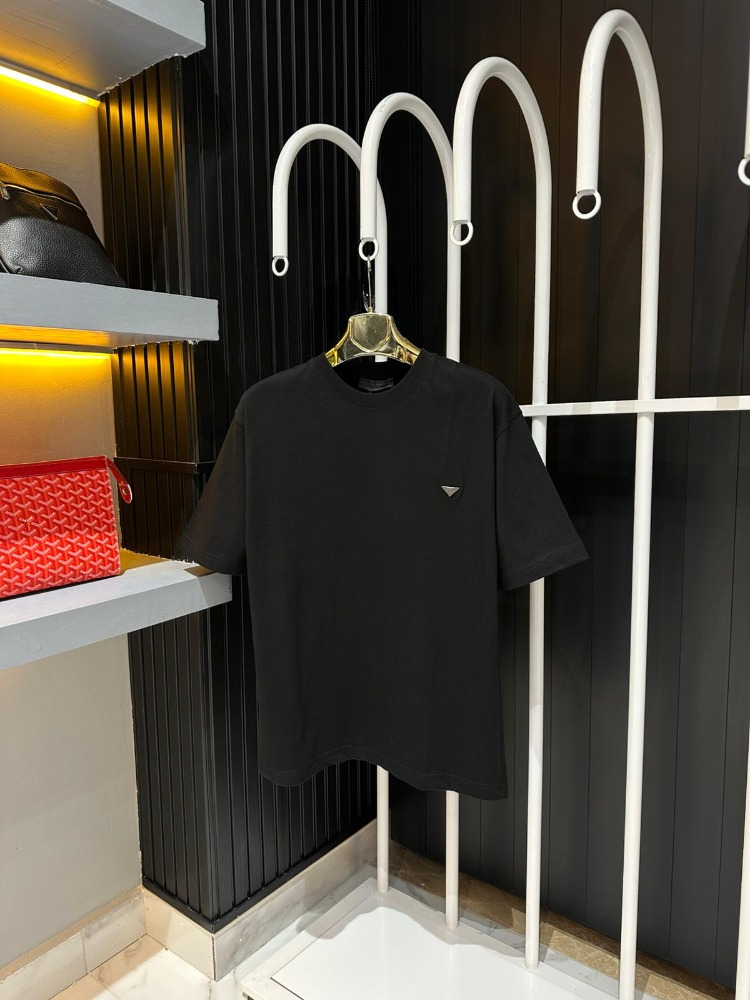 Prada Siyah Tişört