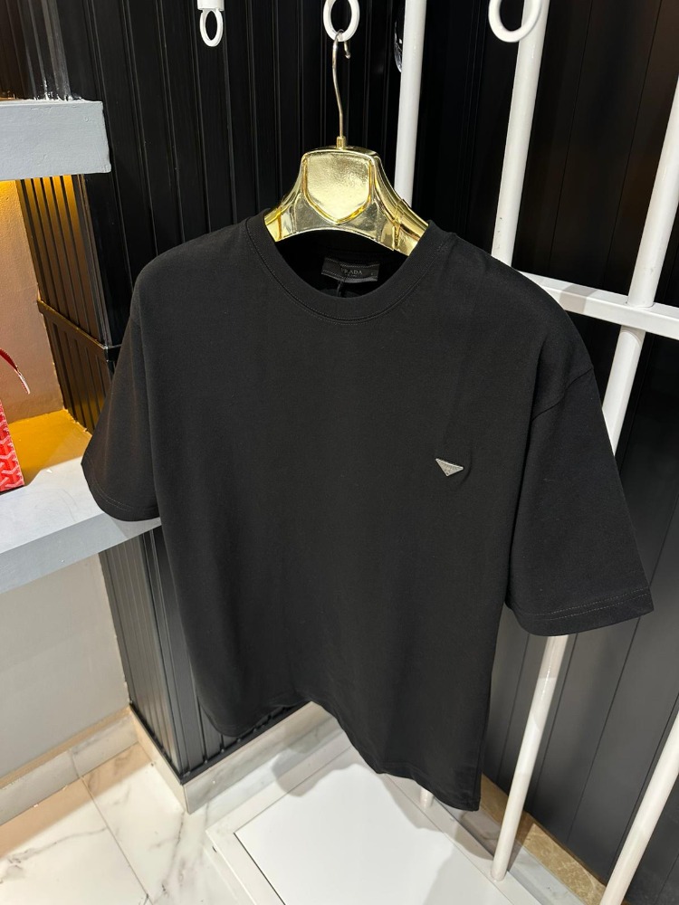 Prada Siyah Tişört